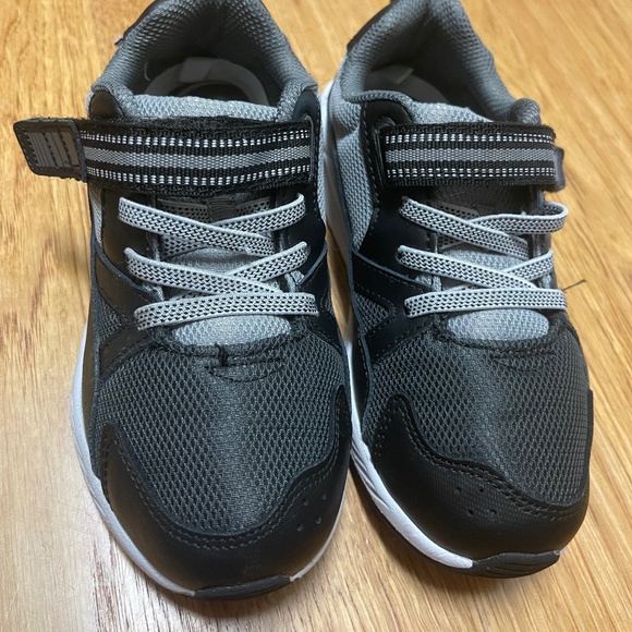 Stride Rite shoe - Picture 1 of 3